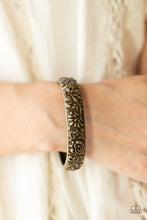 Load image into Gallery viewer, Victorian Meadow- Brass Bracelet- Paparazzi Accessories