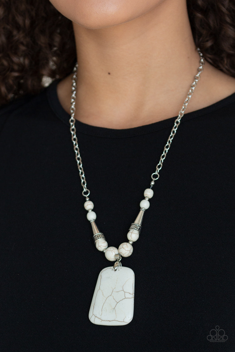 Sandstone Oasis- White and Silver Necklace- Paparazzi Accessories
