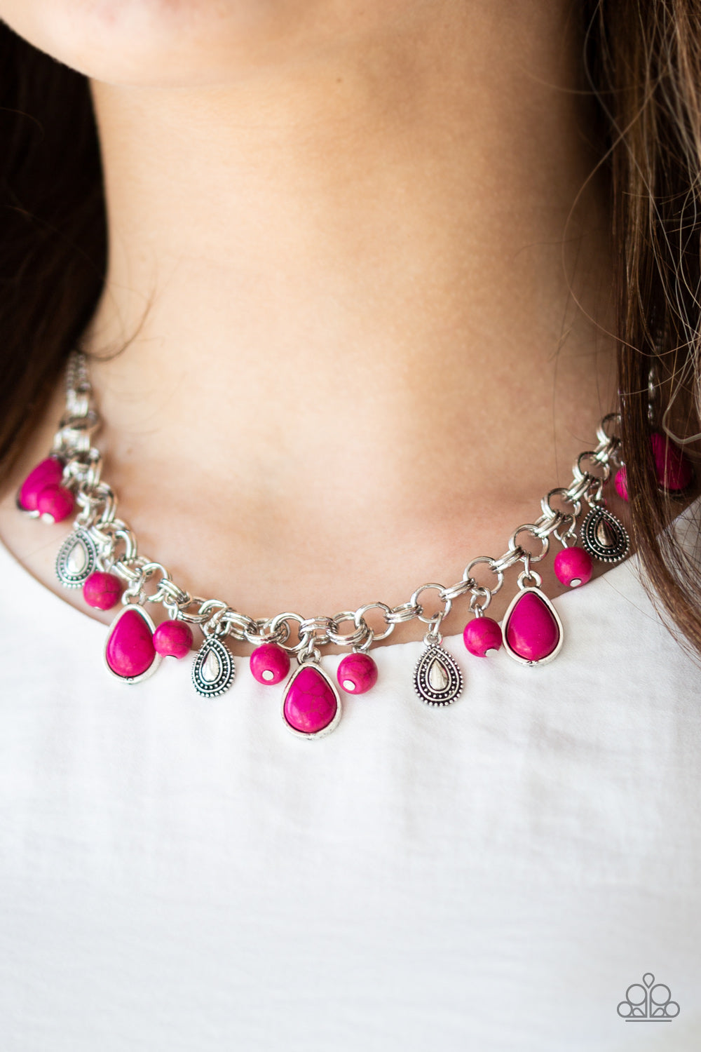 Paparazzi pink and silver necklace store