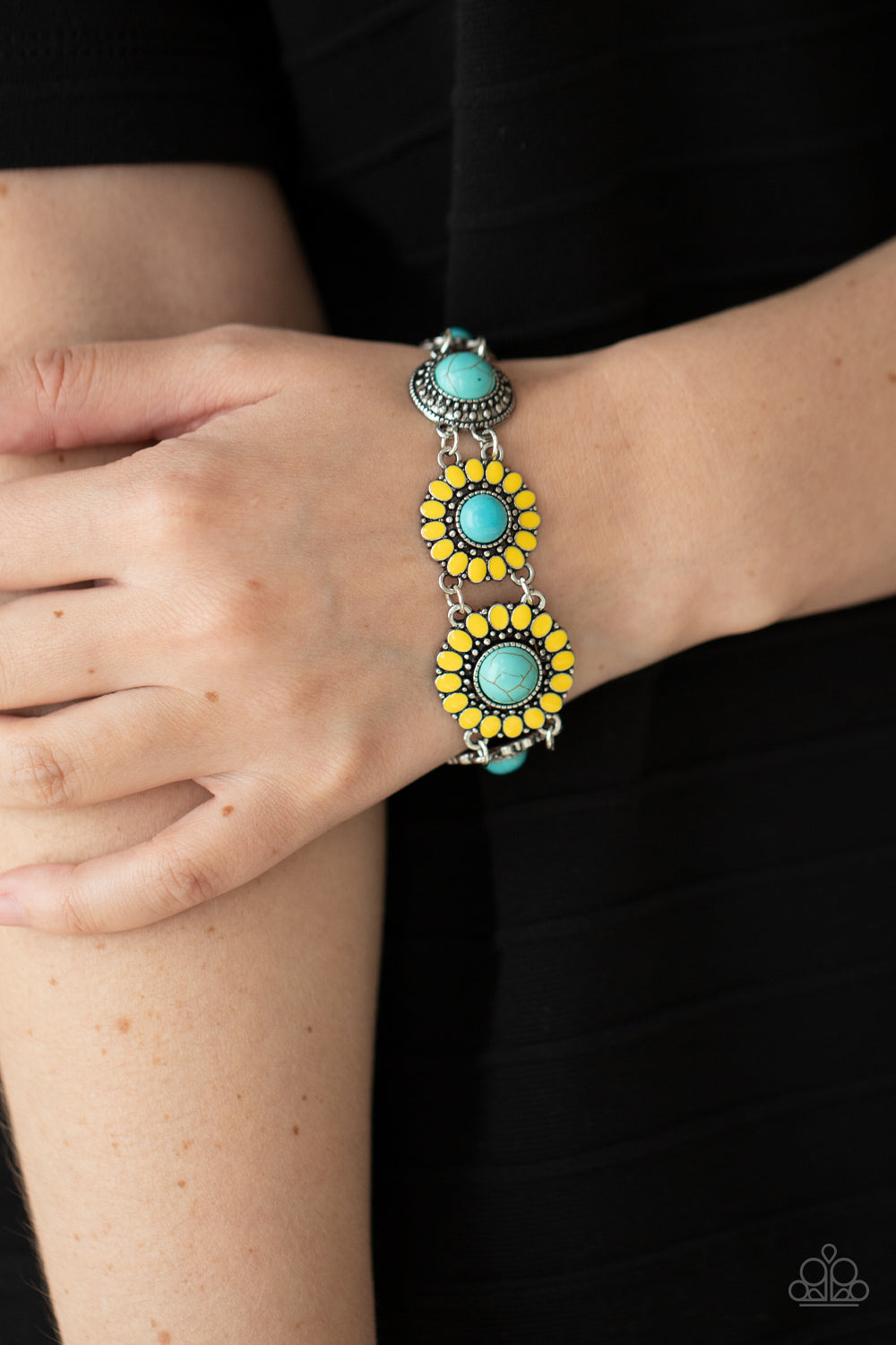 Bodaciously Badlands- Yellow and Blue Bracelet- Paparazzi Accessories