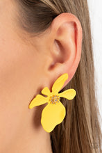 Load image into Gallery viewer, Hawaiian Heiress - Yellow and Gold Earrings- Paparazzi Accessories