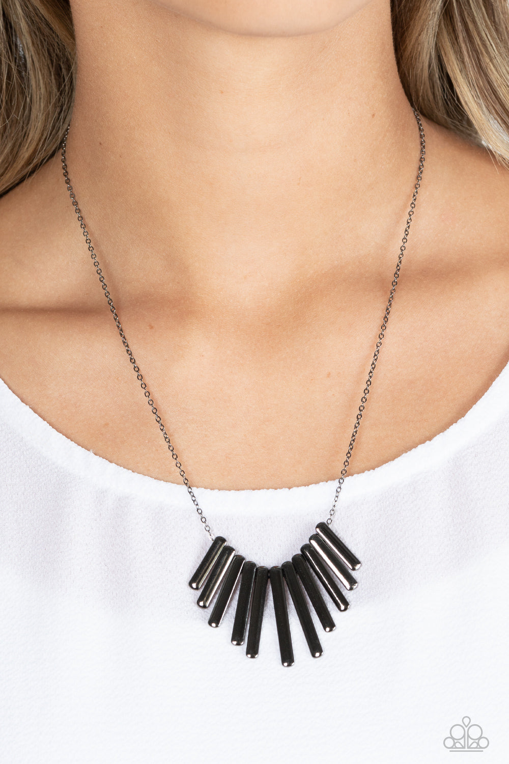 Leading MANE - Gunmetal Necklace- Paparazzi Accessories