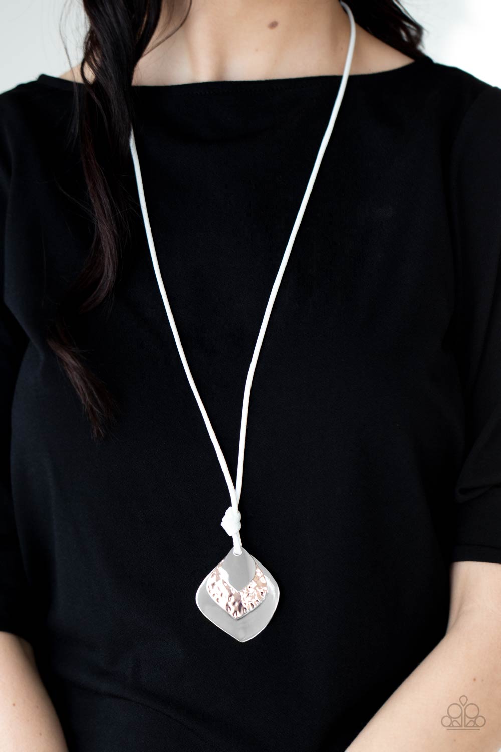 Face The ARTIFACTS- White and Silver Necklace- Paparazzi Accessories